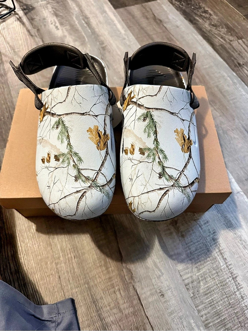Nike Calm Mule Realtree Snow Camo White & Black US 9